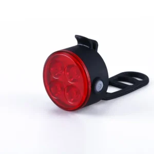 Lampka LED na obrożę dla psa - bezpieczeństwo na nocnych spacerach Czerwony