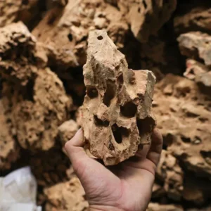 Naturalny kamień mikroporowaty do akwarium i terrarium Złoto