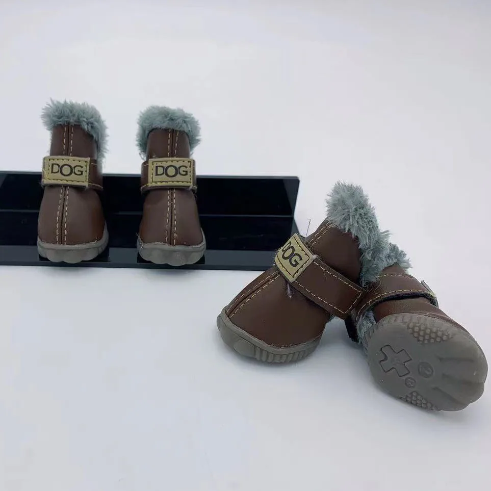 Polarowe buty dla małego psa – ocieplane, wodoodporne, na mróz Zielony