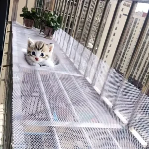 Siatka zabezpieczająca balkon dla kota Biały